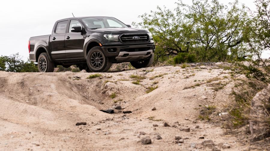  Ford Ranger FX4 Lariat SuperCrew 2018 года  (NA) (фото 39 из 43)